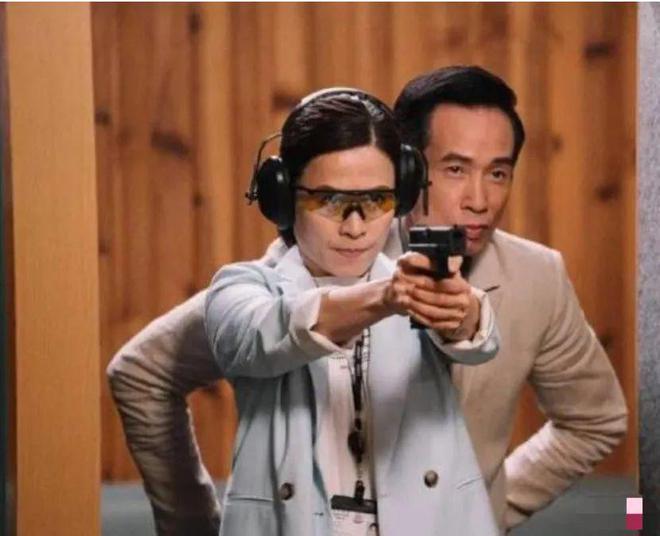 :建议香港把“银发爱豆”列入非遗开元棋牌当TVB阿叔开始跳女团舞(图20) :建议香港把“银发爱豆”列入非遗开元棋牌当TVB阿叔开始跳女团舞(图20)