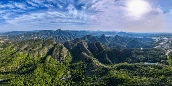 现金消费券 点燃假日经济新引擎开元棋牌app汤溪镇国庆豪派(图3) 现金消费券 点燃假日经济新引擎开元棋牌app汤溪镇国庆豪派(图3)